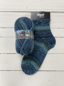 Opal Sock Yarn 100g Sweet Kiss range - 11267